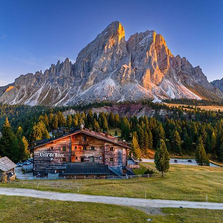Uetia De Boerz Hotel San Martino in Badia Eksteriør billede