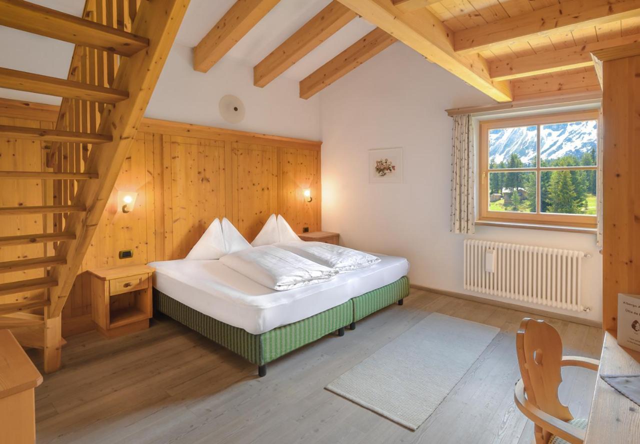 Uetia De Boerz Hotel San Martino in Badia Eksteriør billede