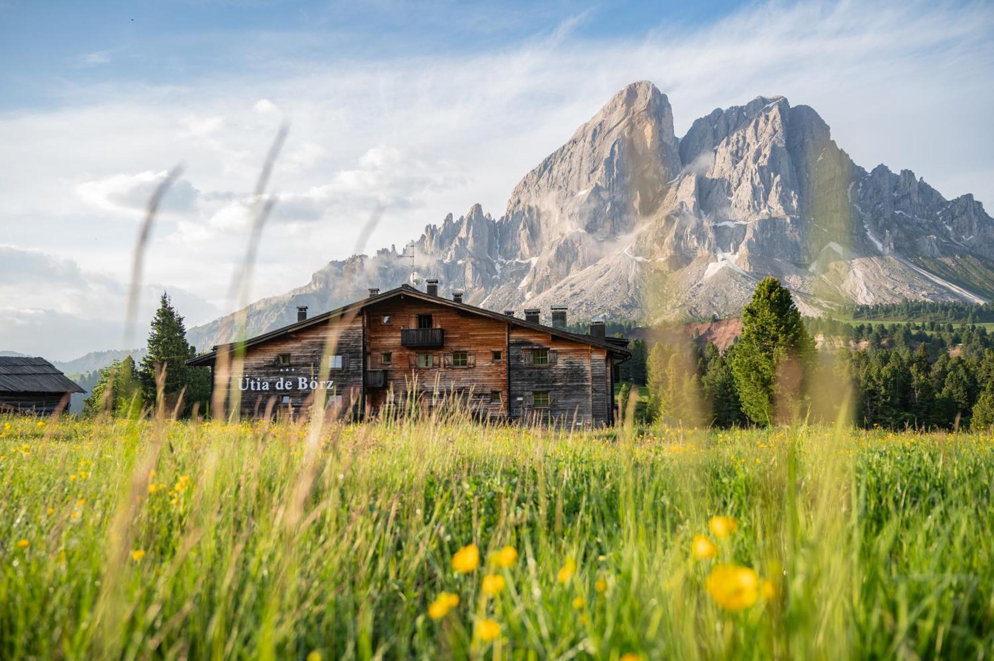 Uetia De Boerz Hotel San Martino in Badia Eksteriør billede